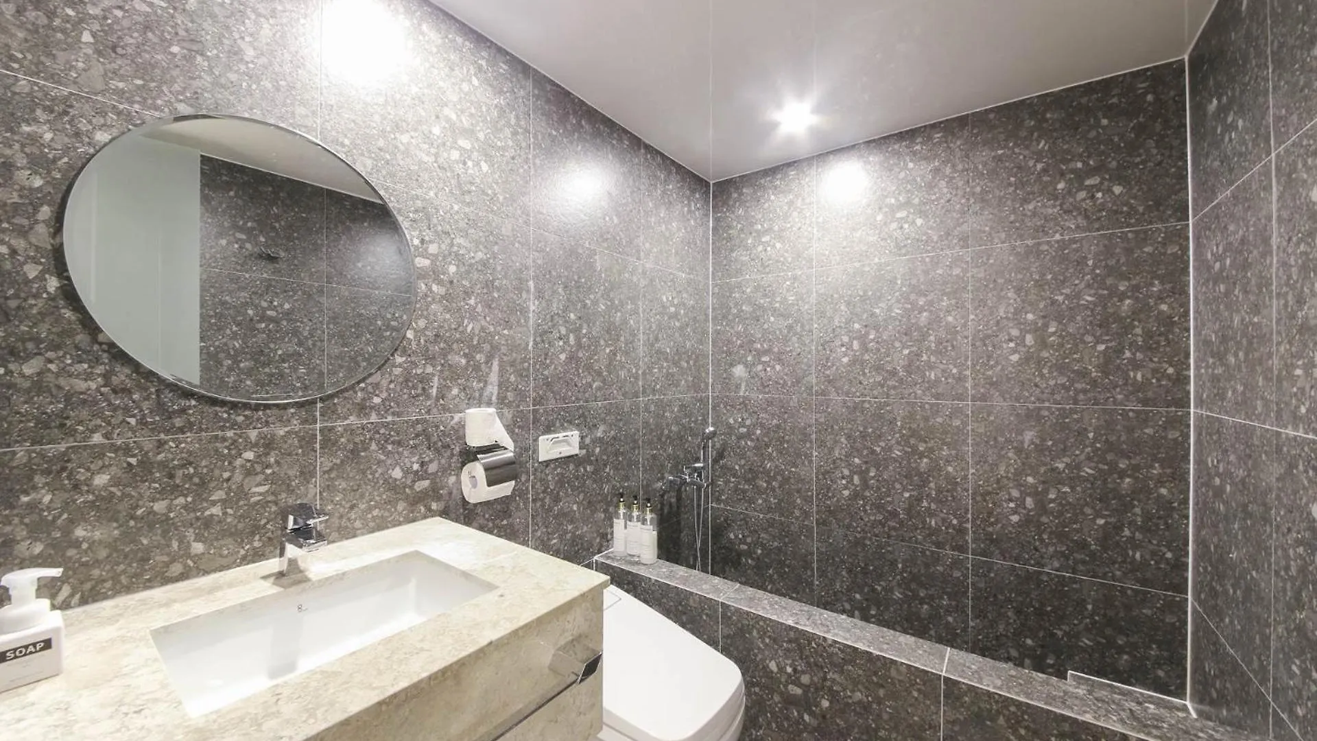 Bonatree Hotel Busan South Korea