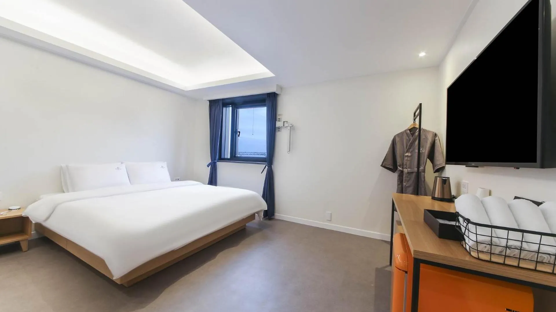 Bonatree Hotel Busan 0*,  South Korea